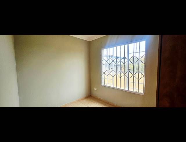 3 BEDROOM FREESTANDING TO LET IN BEN FLEUR